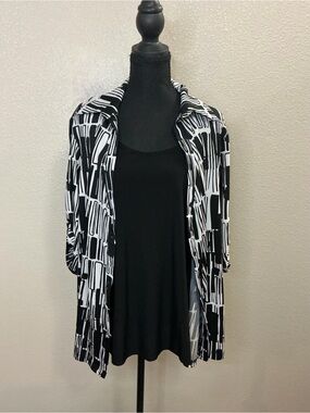 Black & White Geometric Open-Front Cardigan
